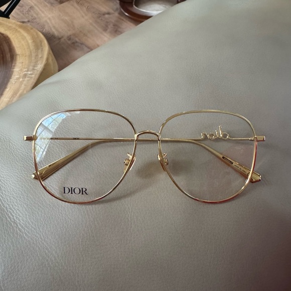 Dior Gold signature Glasses - Picture 1 of 6
